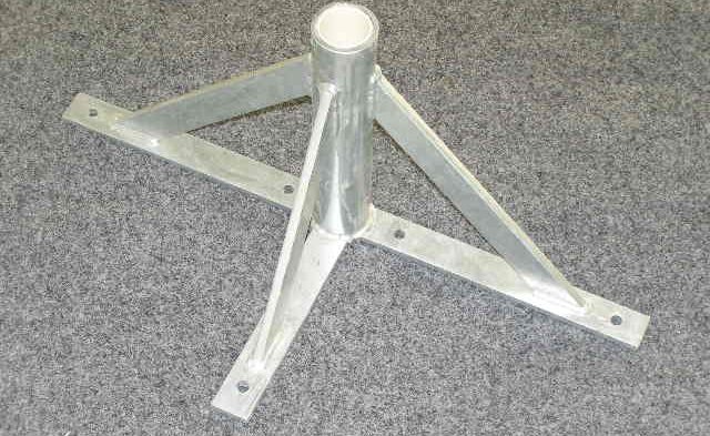 5351 - Stand on triangle base. Stainless Steel